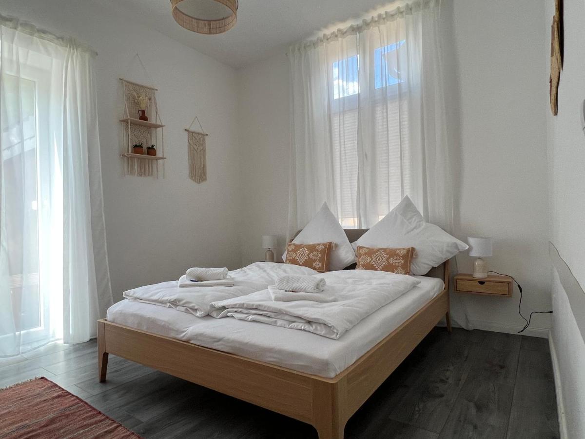 Direkter Moselblick I Altbau I 4 Personen I Terrasse Apartamento Sankt Aldegund Exterior foto