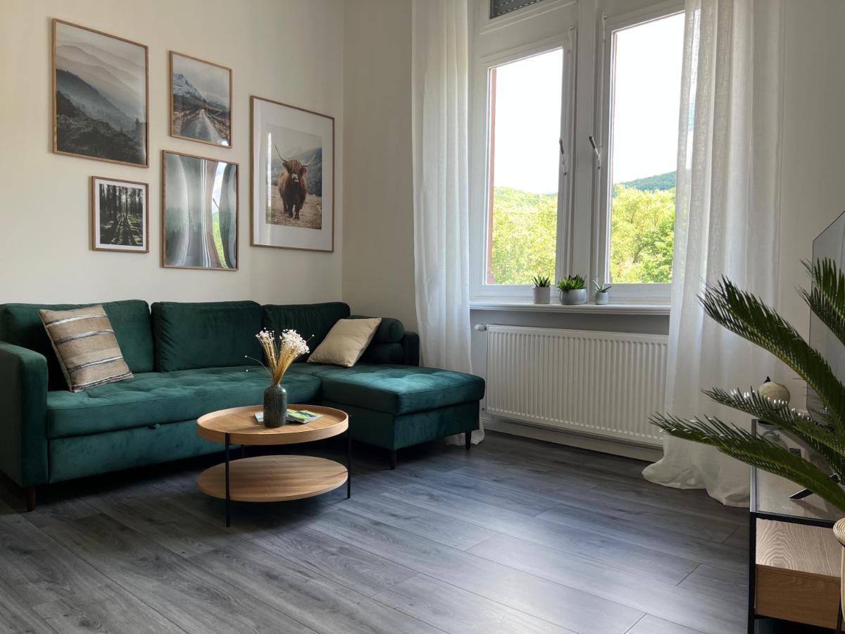 Direkter Moselblick I Altbau I 4 Personen I Terrasse Apartamento Sankt Aldegund Exterior foto